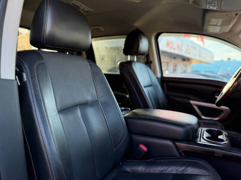 2017 Nissan Titan SL