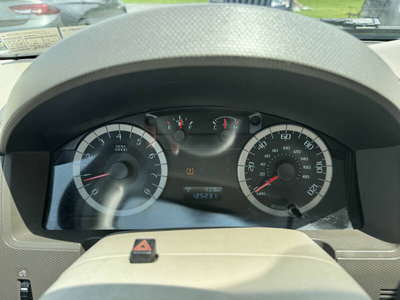 2010 Ford Escape XLS