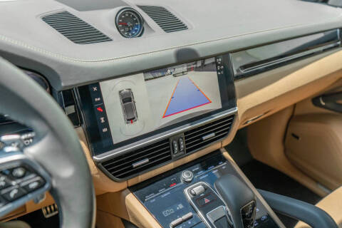 2023 Porsche Cayenne