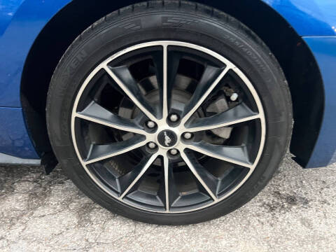 2017 Ford Mustang EcoBoost Premium