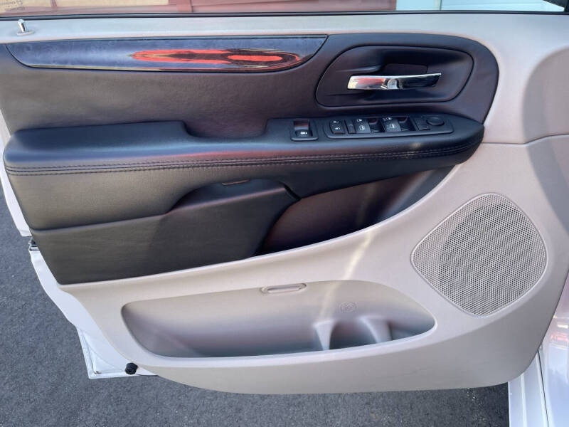 2018 Dodge Grand Caravan SE Plus