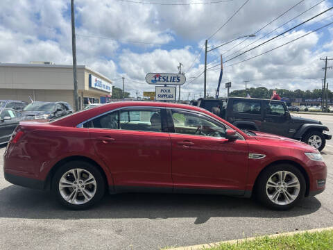 2015 Ford Taurus SEL