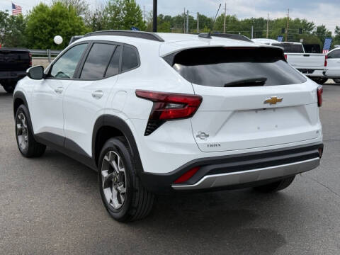 2025 Chevrolet Trax LT