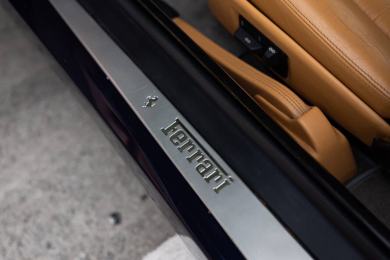 1996 Ferrari 456M 38