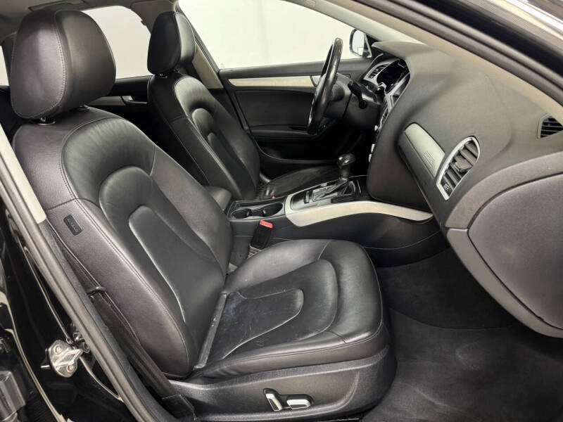 2016 Audi A4 2.0T quattro Premium