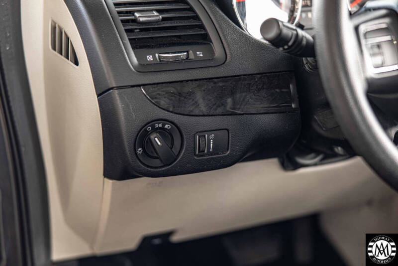 2017 Dodge Grand Caravan SE