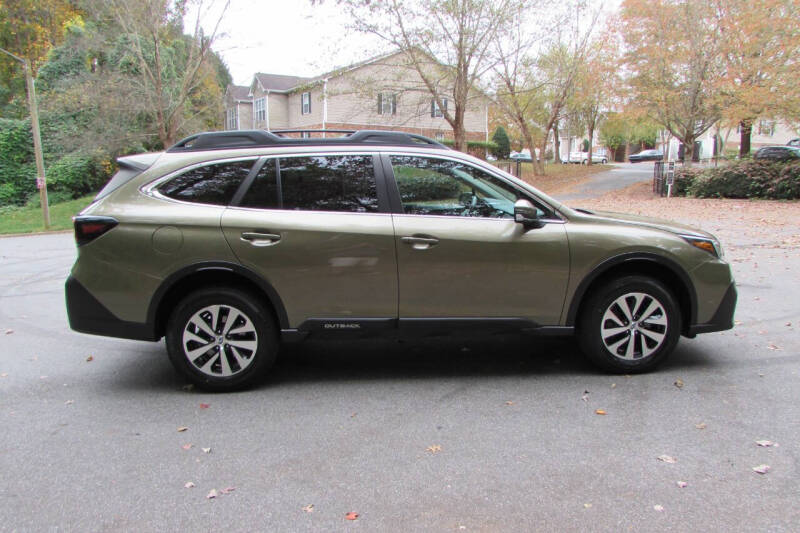 2022 Subaru Outback Premium photo 7