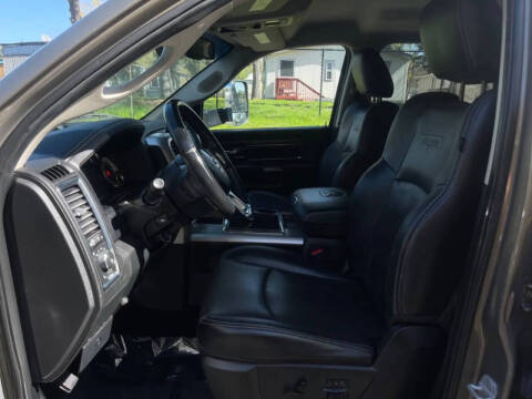 2014 RAM 1500 Laramie