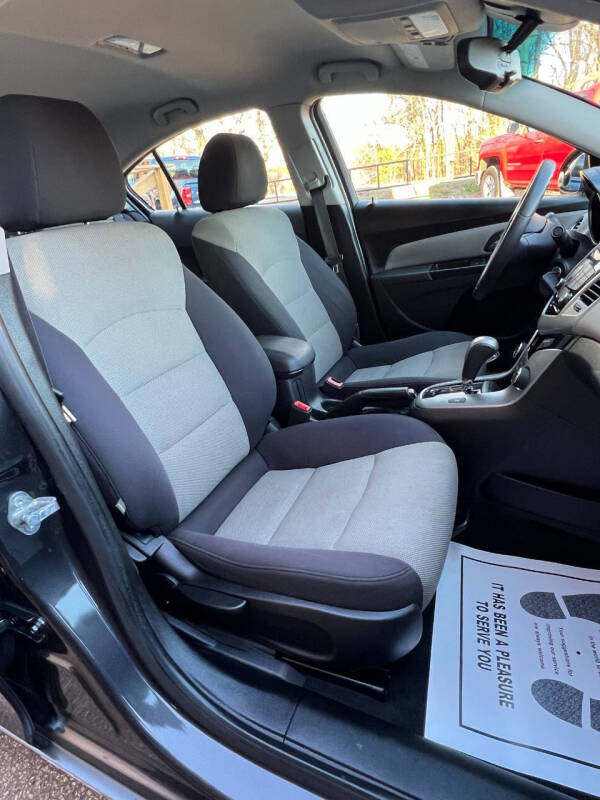 2014 Chevrolet Cruze LS Auto