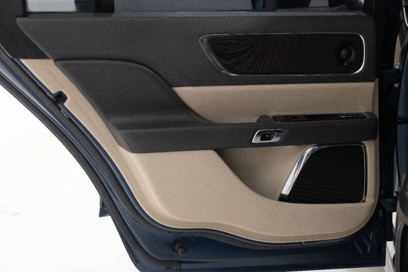 2019 Lincoln Continental Reserve