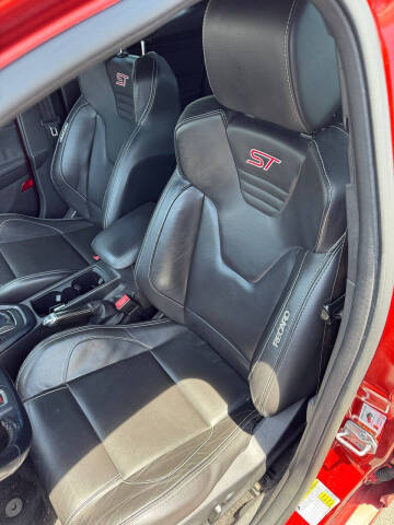 2018 Ford Focus ST