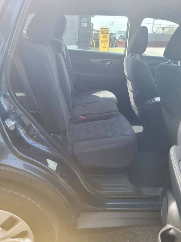 2016 Nissan Rogue S