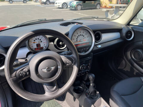 2014 MINI Clubman Cooper