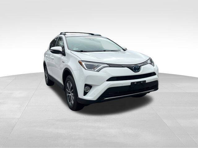 2018 Toyota RAV4 Hybrid XLE