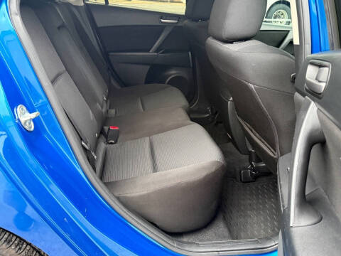 2012 Mazda MAZDA3 i Touring