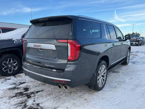 2022 GMC Yukon XL Denali