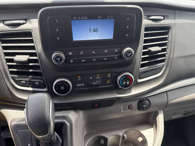 2024 Ford Transit 250