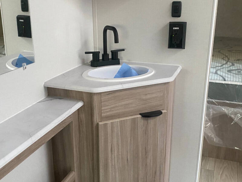 2024 Winnebago ACCESS 26RL