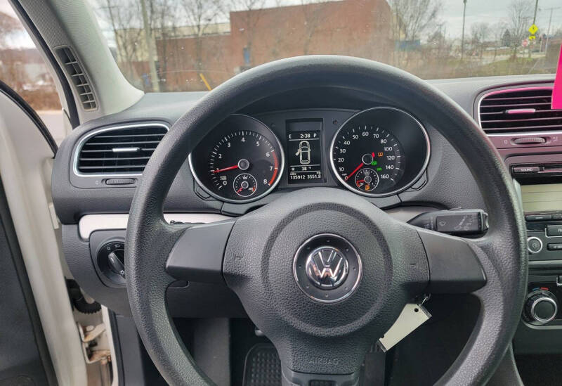 2011 Volkswagen Golf 2.5L
