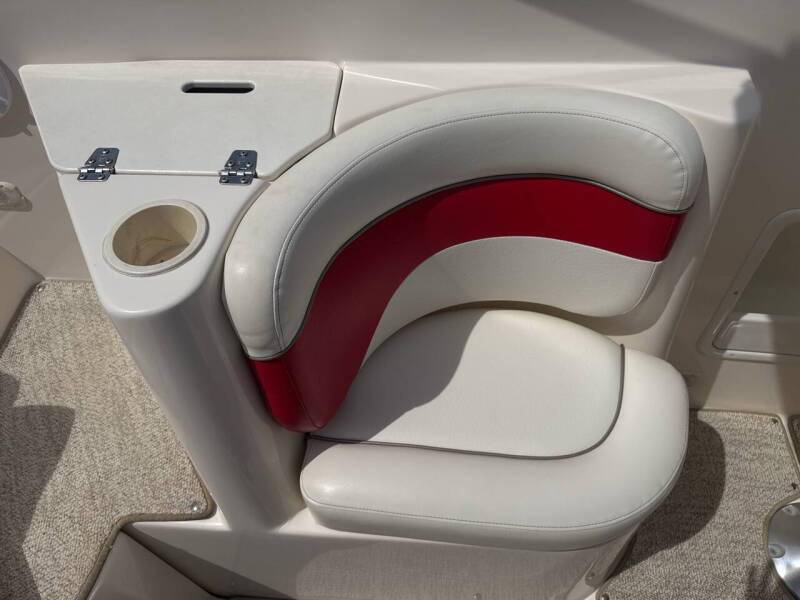 2003 Rinker 232 CAPTIVA