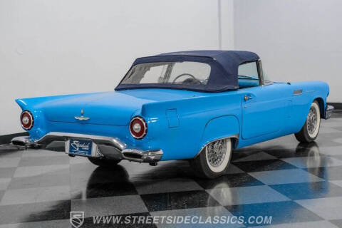 1957 Ford Thunderbird