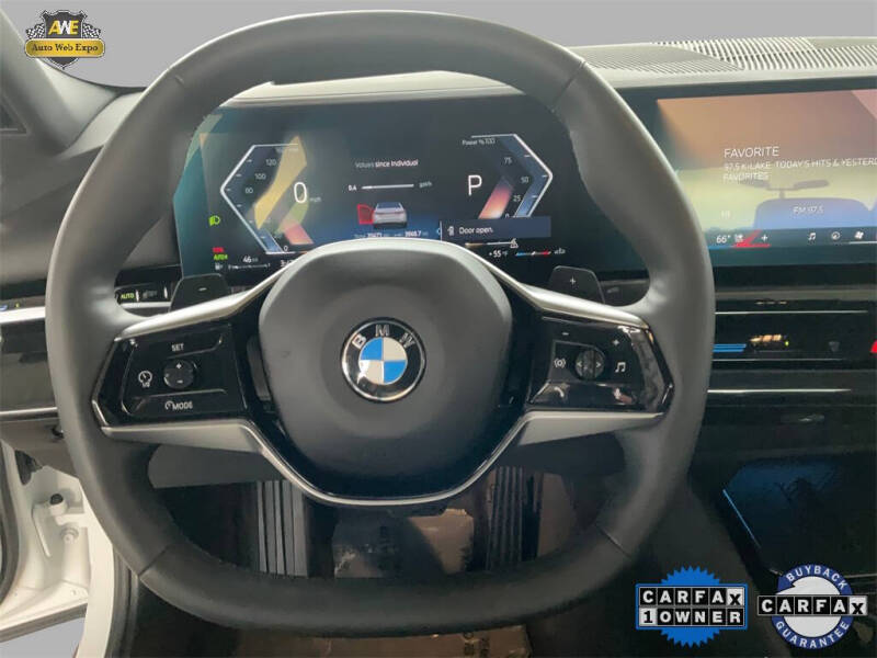 2025 BMW 5 Series 530i