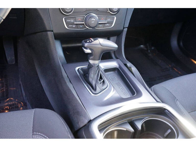 2018 Dodge Charger SXT