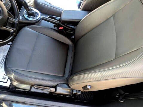 2013 Volkswagen Beetle Convertible 2.5L PZEV