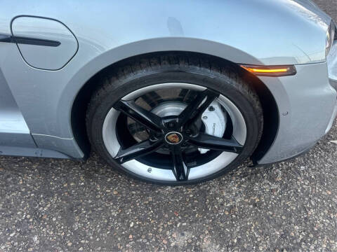 2023 Porsche Taycan GTS