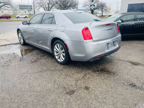 2018 Chrysler 300 Limited