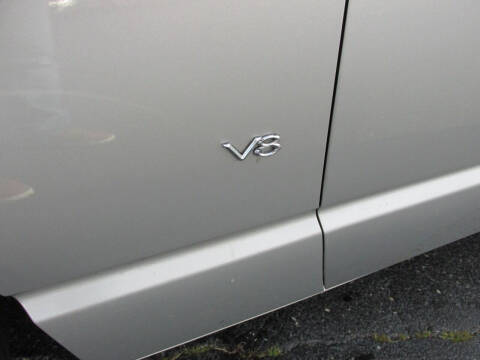 2004 Ford Thunderbird Deluxe