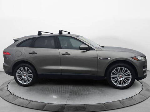 2018 Jaguar F-PACE 25t Premium