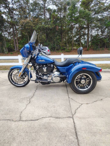 2022 Harley-Davidson Freewheeler