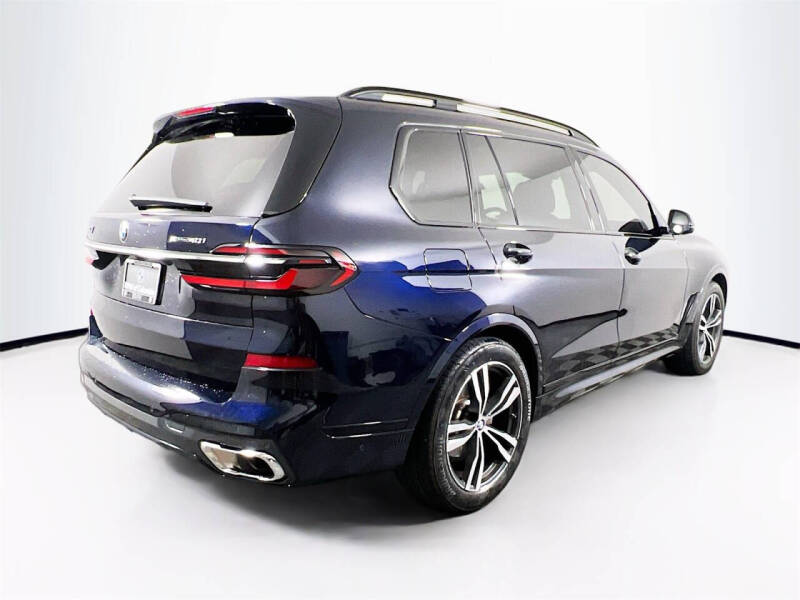 2023 BMW X7 xDrive40i