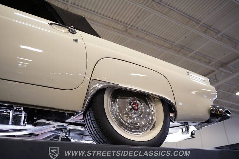 1956 Ford Thunderbird