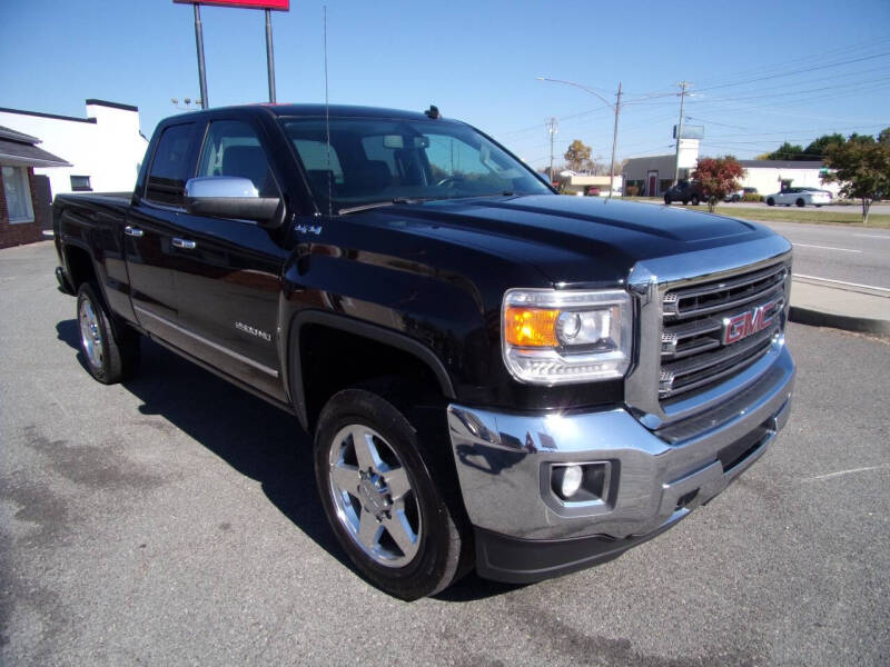 2015 GMC Sierra 2500HD SLT photo 7