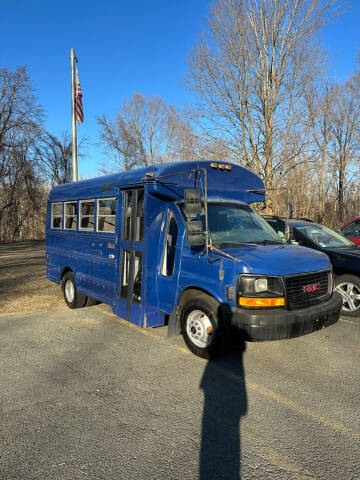 2004 GMC Savana for sale at FENTON AUTO SALES in Westfield MA