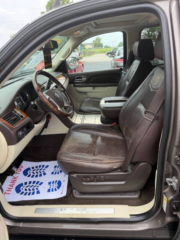 2013 Cadillac Escalade ESV Platinum Edition