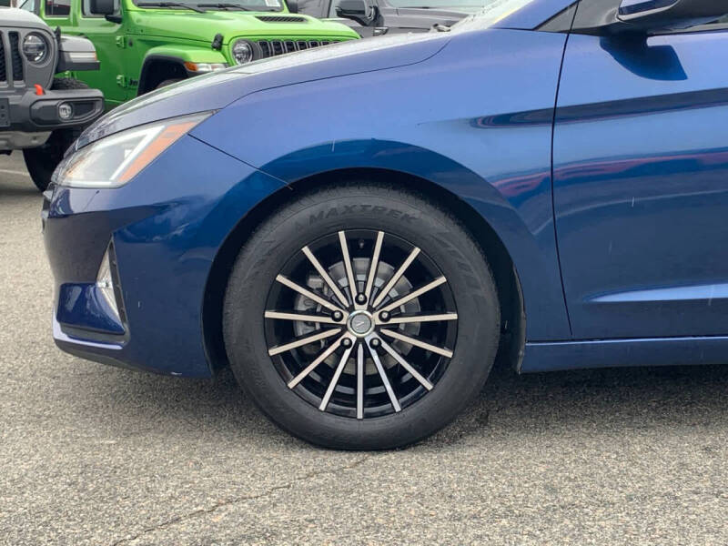 2020 Hyundai Elantra