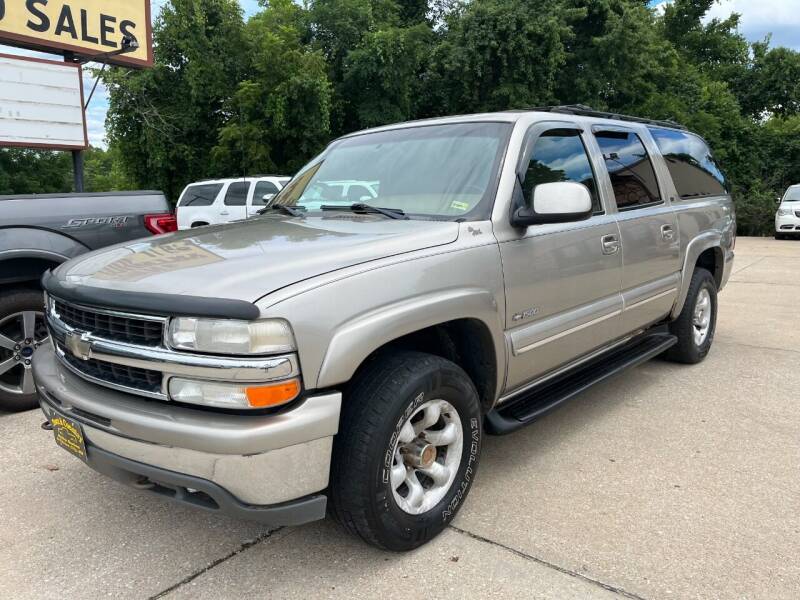 2000 Chevrolet Suburban for sale at Town and Country Auto Sales in Jefferson City MO