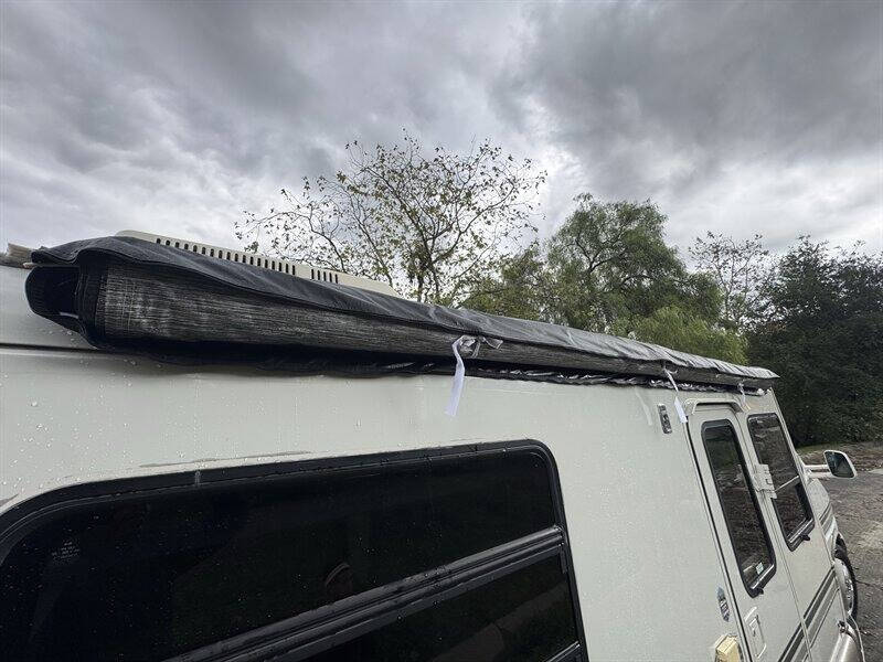 2002 Winnebago Rialta 22QD