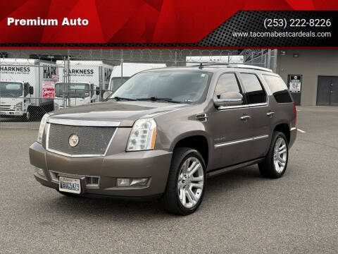 2013 Cadillac Escalade Platinum Edition