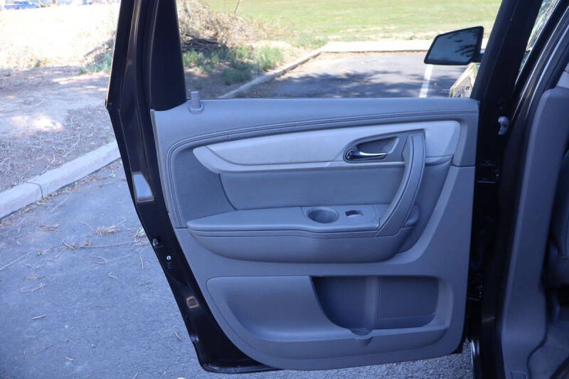 2016 Chevrolet Traverse LS