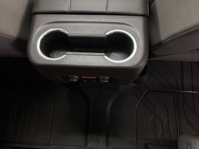 2023 Chevrolet Suburban Z71