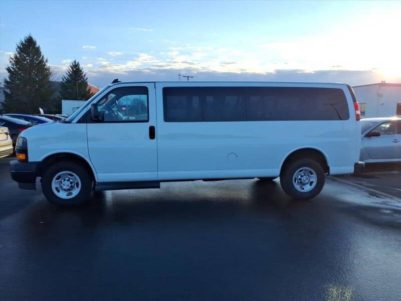 2023 Chevrolet Express LS 3500