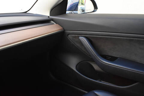 2018 Tesla Model 3 Mid Range