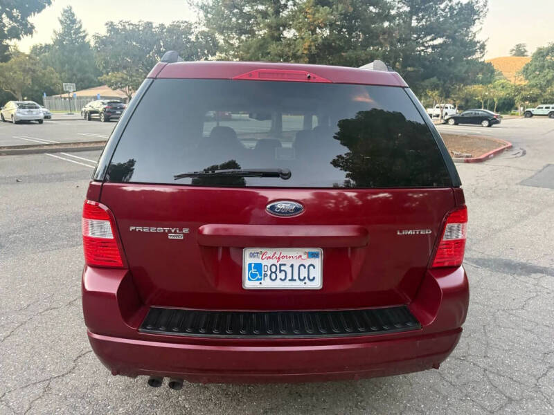 2005 Ford Freestyle Limited