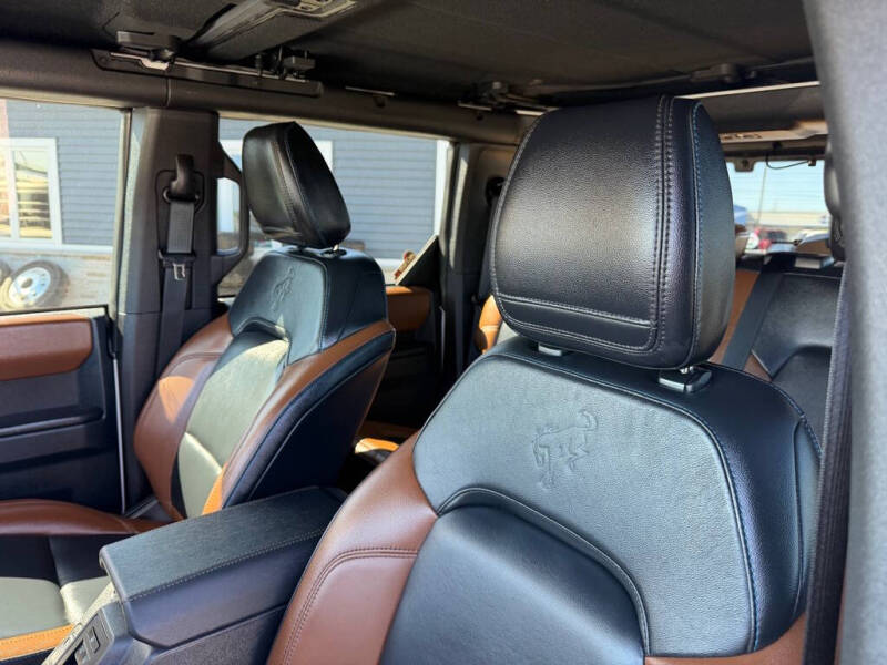 2024 Ford Bronco Outer Banks