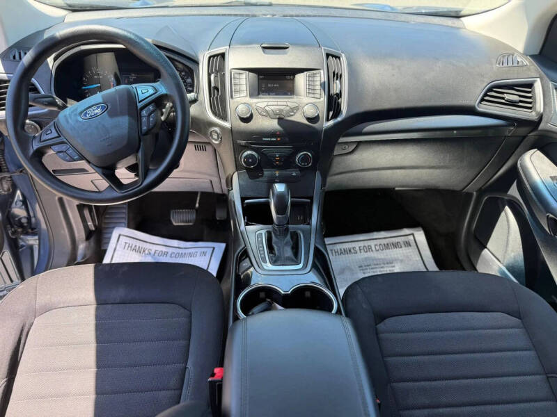 2018 Ford Edge SE