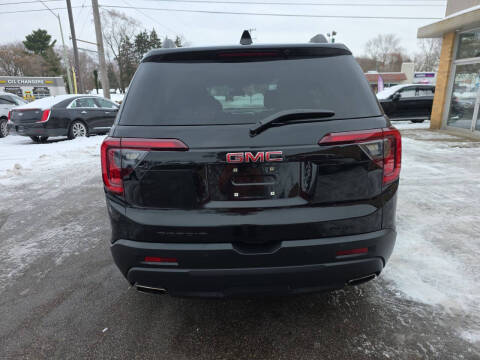 2021 GMC Acadia SLT